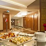 Ankara-kavaklidere By Ihg 4* アンカラ