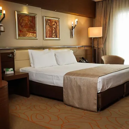 Ankara-kavaklidere By Ihg Hotel 4*