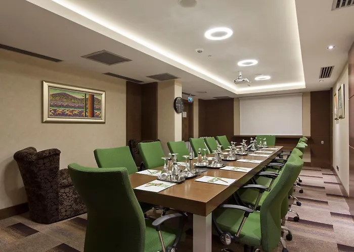 Ankara-kavaklidere By Ihg מלון 4*