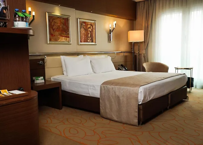 Ankara-kavaklidere By Ihg Hotell 4*